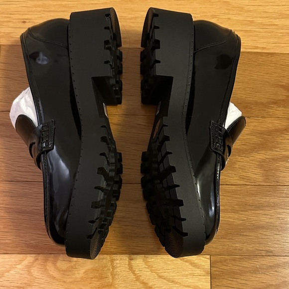 Larroude Loafers - Picture 4 of 7